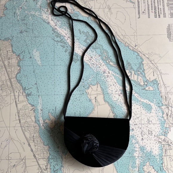 Vintage Sears Black Velvet Bag with Rosette - Picture 2 of 6